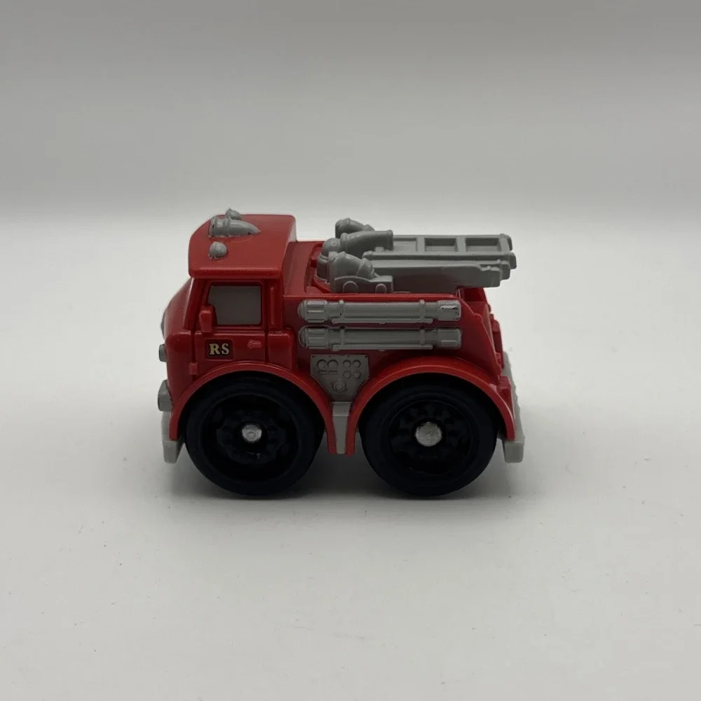 Disney Pixar Cars Fisher Price Wheelies Red Fire Truck Little People Mattel